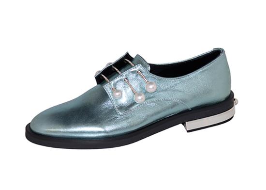 品牌:COLIAC 参考价格:¥5,968.00