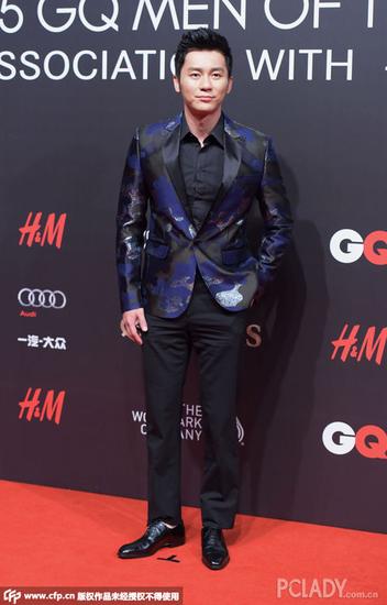 李晨