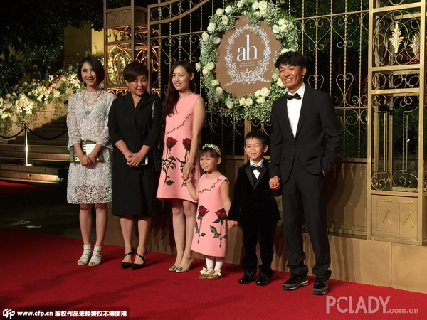 AH;黄晓明结婚;angelababy;婚礼;钻戒