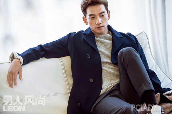 欧巴一展冷酷帅气《男人风尚》9月刊封面Rain