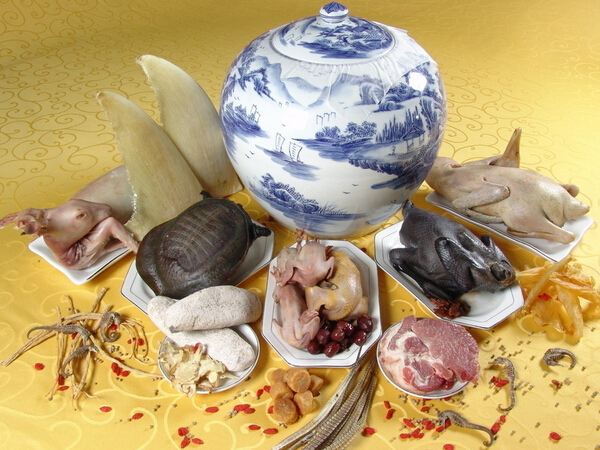 夏季养生饮食有节吃些葱姜蒜