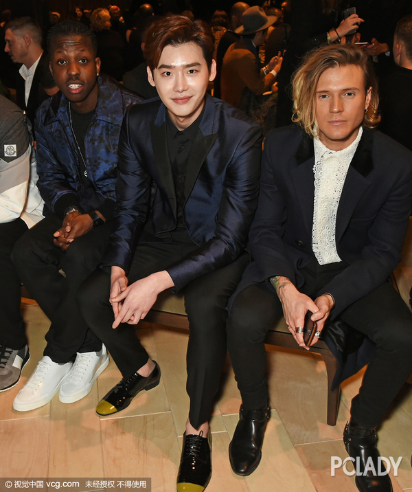 Burberry观秀明星