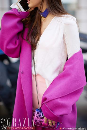 紫色外套