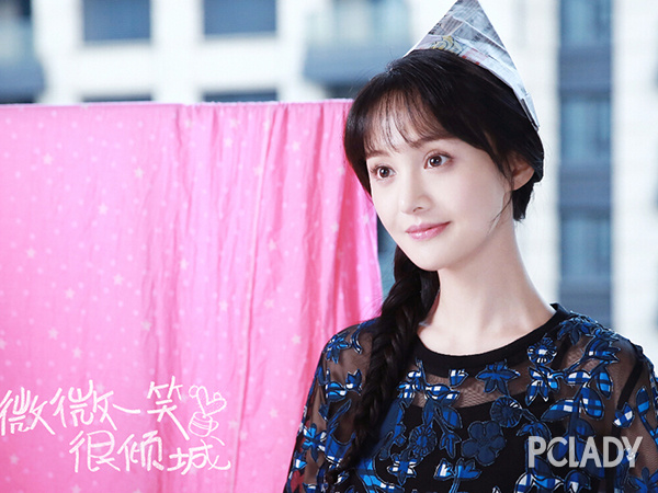 《微微一笑》两版女主pk 郑爽AB谁更微微