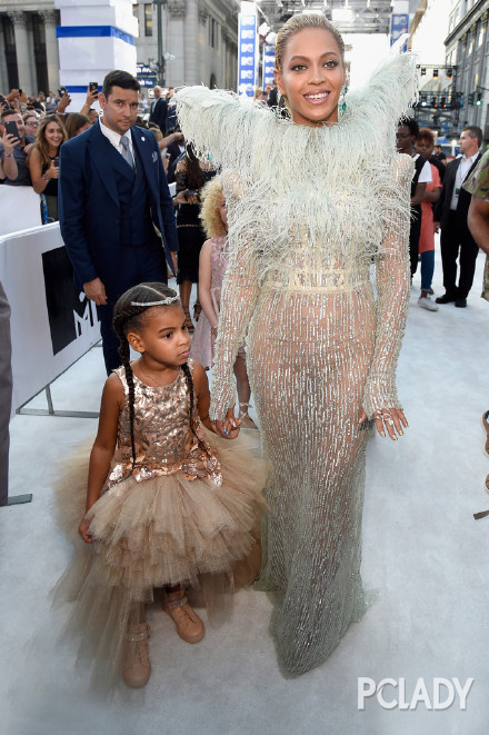 2016VMA
