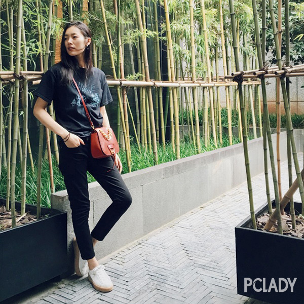刘雯双Q高又多金 但我只服她开挂的衣品