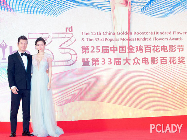 Baby夫妇红毯秀恩爱,鲜肉李易峰获奖,今届金鸡百花奖 Baby夫妇红毯秀恩爱,鲜肉李易峰获奖,今届金鸡百花奖