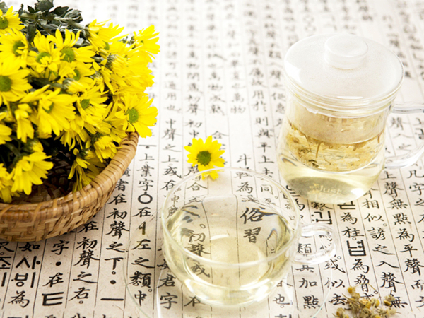 玫瑰枸杞茶 泡水喝的功能是什么