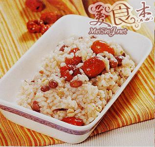 教你做一个健康“球徒”　世界杯版“大长今”qm.jpg