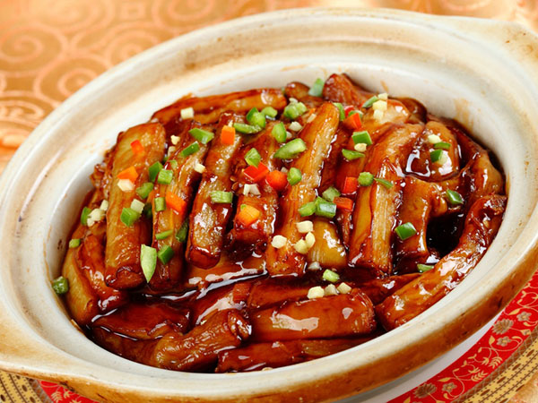 鱼香茄子的做法大全 中川菜的著名菜肴