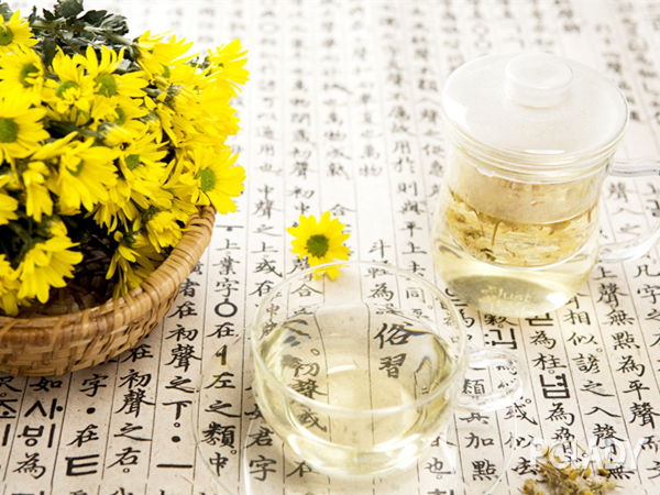 黄芪枸杞菊花茶一年四季都可以喝吗？
