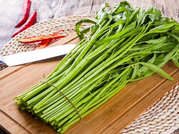 空心菜梗的做法 空心菜梗炒饭