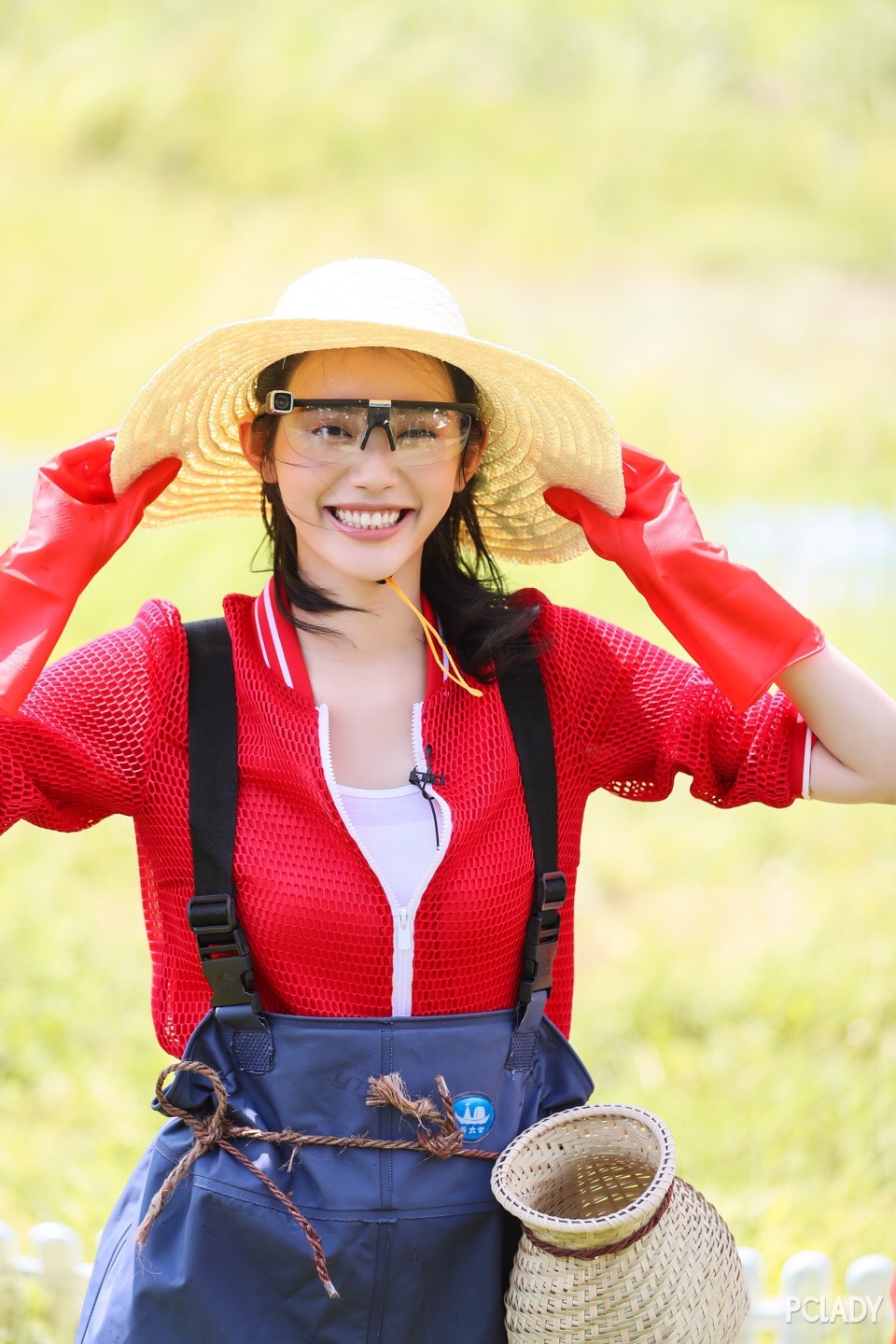 维密有史以来最大的车祸现场，奚梦瑶这一摔原来不是意