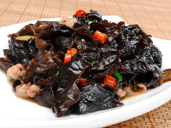 黑木耳的做法 黑木耳鲜虾五色沙拉