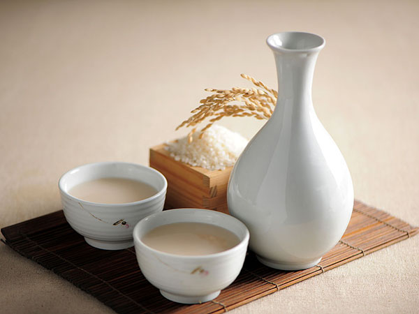 米酒煮鸡蛋 糯米甜酒煮鸡蛋