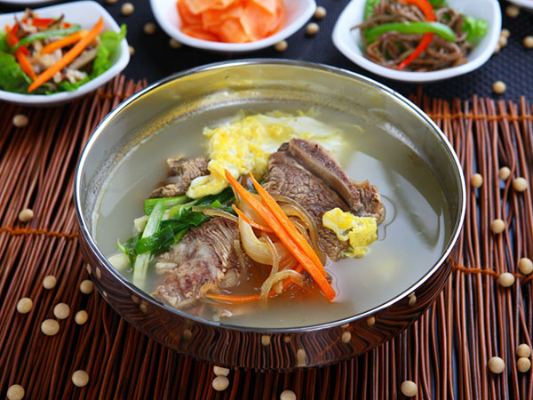 牛肉火锅做法 日式柴鱼昆布牛肉火锅
