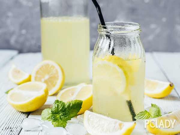 每天喝柠檬水好吗 会有副作用吗