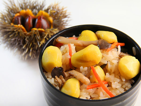 栗子炖鸡 鲜菇栗子炖鸡汤