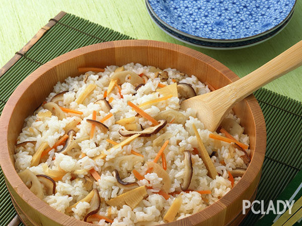 茭白的做法大全 茭白焖豆腐