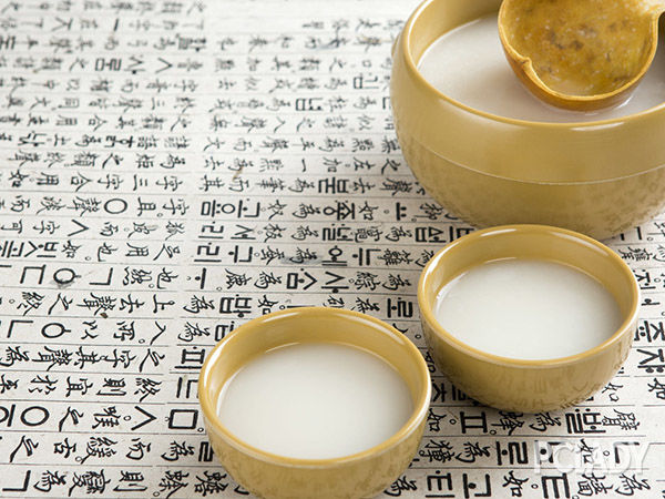 米酒水坐月子一定要吃吗？