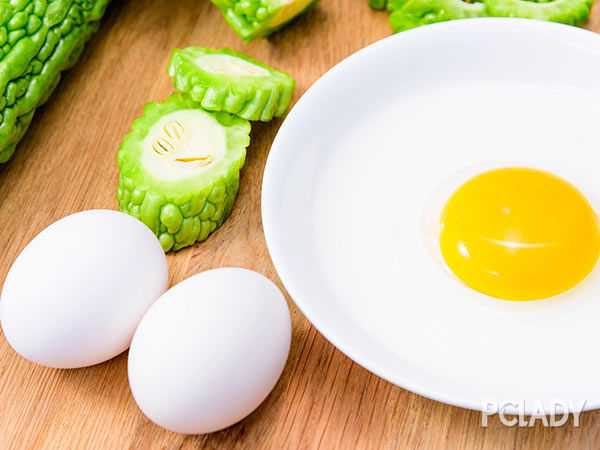 一天吃几个鸡蛋好？鸡蛋吃多了有什么坏处？