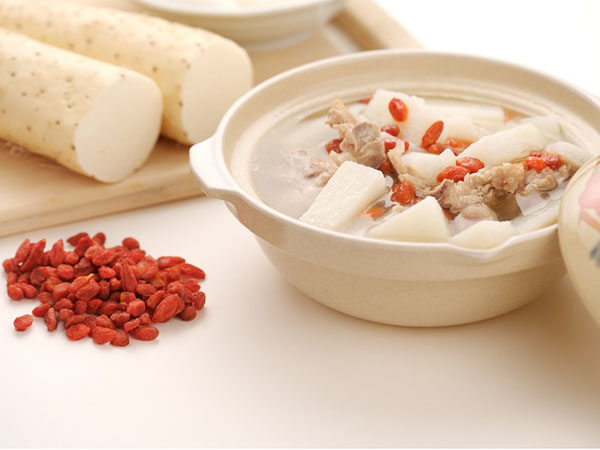 茶树菇炖鸡汤 汤水鲜美