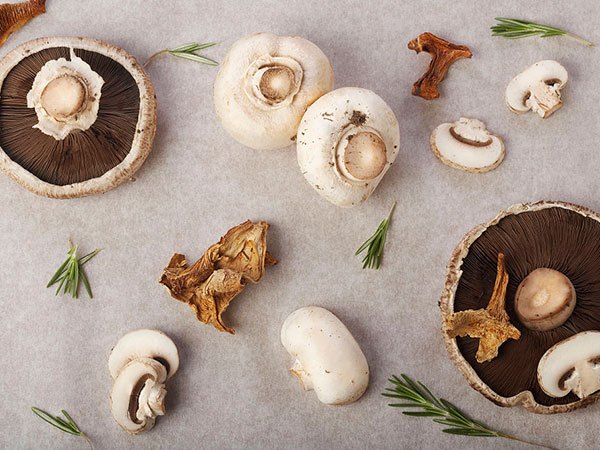 白蘑菇 蛋白蘑菇芝士庵列